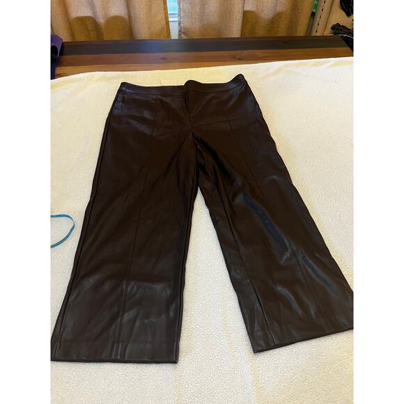 NWT Ann Taylor Straight Ankle Faux Leather Pant - size 16 - Picture 2 of 5